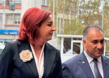 Pyetet se a do ta votojë sot kryeparlamentarin, Emilja Rexhepi: Ndoshta…