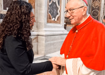 Osmani në Vatikan: Papa Françesku do të mbahet mend për përkushtimin ndaj paqes dhe dinjitetit njerëzor