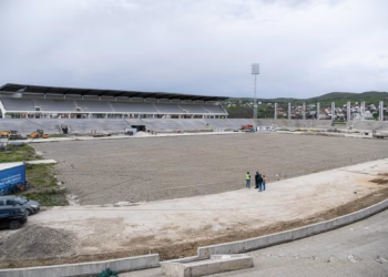 Çeku: Brenda vitit përfundojnë punimet në stadiumin “Adem Jashari”