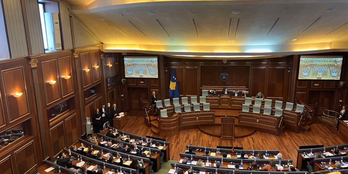 KDI: Mbyllja e seancës nga kryesuesi, shkelje e rregullores dhe praktikës parlamentare