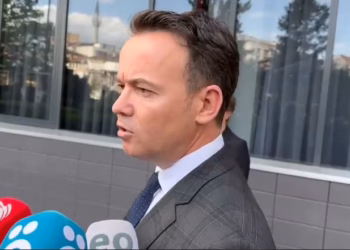 Peci: Opozita do të tërhiqet për kryeparlamentar, siç ndodhi me mandatet