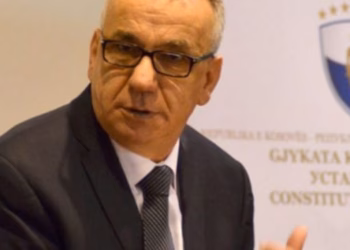 Enver Hasani: Opozita gaboi politikisht