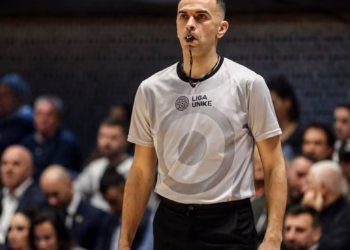 Basketboll, Goçaj pensionohet nga referimi