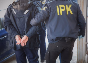 Aksioni në Gjakovë-Një polic ndalohet për 48 orë, dy tjerë hetohen në procedurë të rregullt