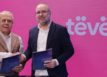 Kim Mehmeti i bashkohet mediumit Tëvë1