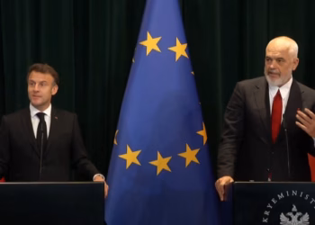 ​Macron: Në Ukrainë duhet një paqe e fortë dhe e qëndrueshme