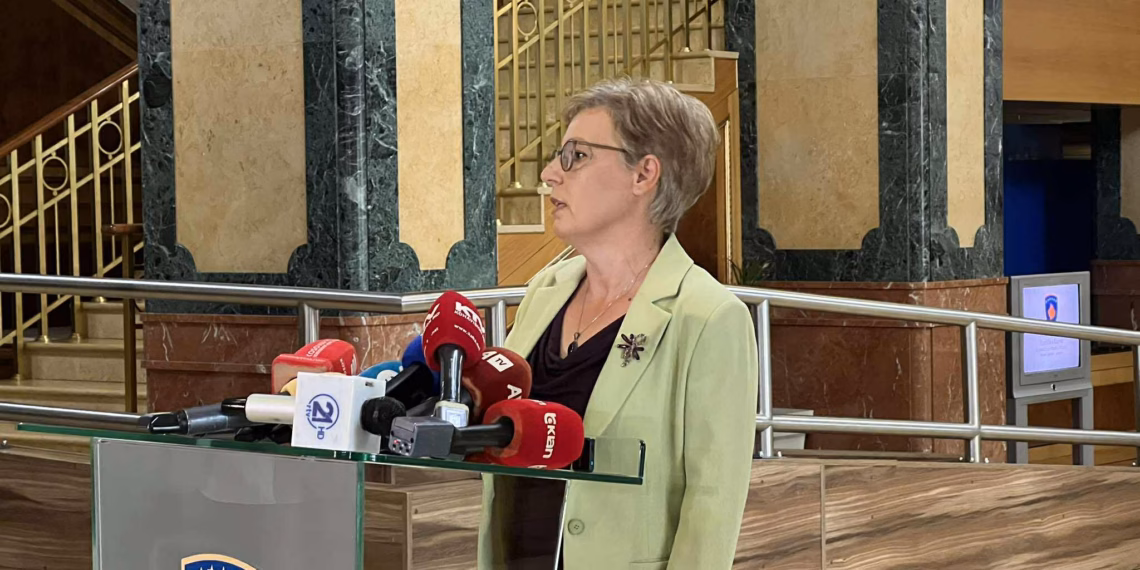 Gërvalla: Një parlament i cili bllokon vetvetën, lë shije të keqe tek miqtë e Kosovës