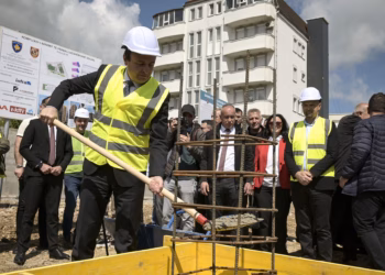 Vendoset gurthemeli i kompleksit të Banimit të Përballueshëm dhe Social në Podujevë