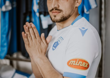 Haxhimusa vazhdon kontratën me Ferizajn