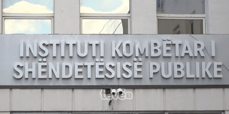 IKSHPK: Grumbullimi i mbeturinave, rrezik serioz për shëndetin publik