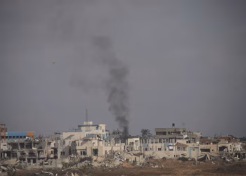 Ushtria izraelite shkatërron furnizime mjekësore në depon e spitalit Nasser