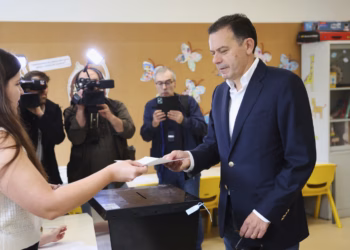 Portugezët votojnë për herë të tretë në zgjedhjet e përgjithshme brenda tre vjetëve