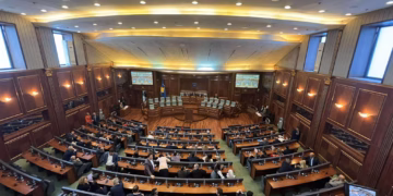 Live – Nis seanca e Kuvendit