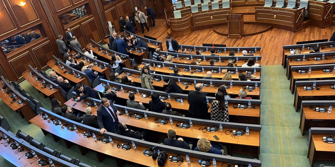 LVV nuk e ndërron kandidaten, PDK, LDK e AAK kërkojnë reflektim