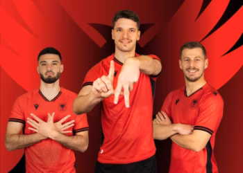 Sylvinho sulmon me tre lojtarë Serbinë, ky është formacioni i mundshëm