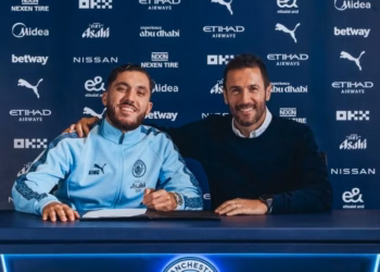 Man City prezanton Cherkyn si lojtar të ri