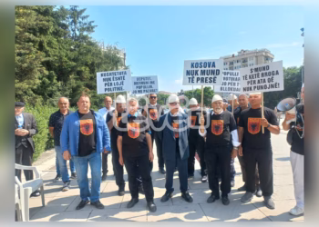 “Rojet e kohës” kërkojnë zhbllokimin e kuvendit