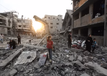 26 palestinezë të vrarë ndërsa Izraeli intensifikon sulmet në Gaza