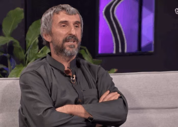 “Mallkuar koftë ai që bon ndarjen e shqiptarëve, ma mirë serb thuaj jam sesa kosovar”