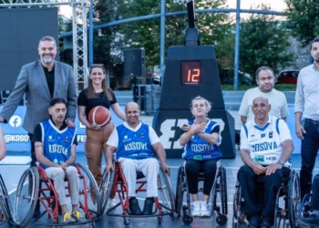 Aktivitet atraktiv i basketbollistëve me karroca në Prishtinë