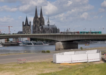 Këlni evakuon 20,000 persona pas gjetjes së bombave të Luftës së Dytë Botërore