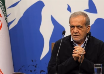 Presidenti iranian u bën thirrje qytetarëve të bashkohen përballë sulmeve nga SHBA dhe Izraeli