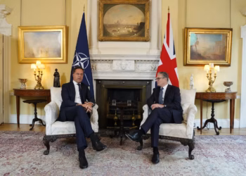 Shefi i NATO-s ju kërkon anëtarëve të rrisin mbrojtjen për 400% për t’iu kundërvënë rrezikut rus