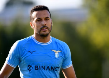 Pedro rinovon kontratën me Lazion