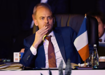 Ministri i Jashtëm i Francës kërkon nga Izraeli të lejojë hyrjen e mediave të huaja në Gaza