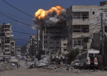 Agjencia e OKB-së për Ushqimin: Forcat izraelite qëlluan mbi turmën që kërkonte ndihma në Gaza