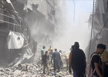 Hamasi thotë se ka rënë dakord të lirojë 10 pengje ndërsa vazhdojnë negociatat për armëpushim në Gaza