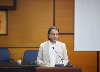 Rama e quan hakmarrje politike të Qeverisë bllokimin e buxhetit të Prishtinës