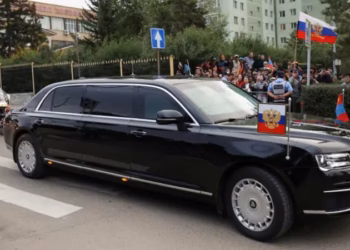 Pse Trump dhe Putin shkuan me të njëjtën makinë në samit?