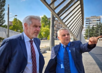 Reiffenstuel: Të respektohet plotësisht vendimi i Gjykatës Kushtetuese