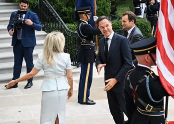 Udhëheqësit evropianë mbërrijnë në Shtëpinë e Bardhë për takimin me Trump