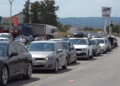 Kolonat në Merdare lënë bashkatdhetarët në pritje me orë të tëra