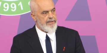 Rama njofton reformën e Kuvendit: Duhet të ulet numri i deputetëve në 101