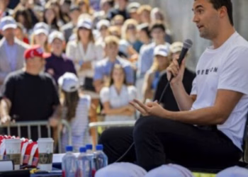 FBI-ja njofton se arma është gjetur, por autori i vrasjes së Charlie Kirk mbetet ende i lirë