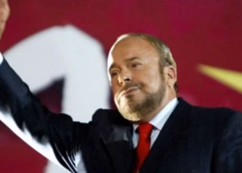 Ish-kryeministri shqiptar Fatos Nano në gjendje të rëndë shëndetësore