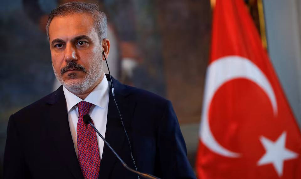 Ministri i Jashtëm turk bën thirrje për një “pakt stabiliteti rajonal”