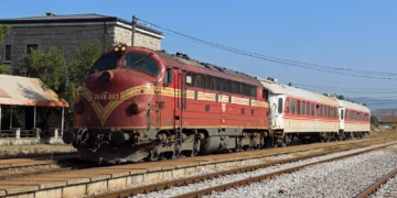 Studentët përfitojnë 50% zbritje në udhëtimet me tren