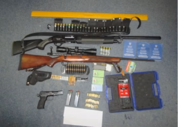 Policia sekuestron armë dhe arreston një person në Skenderaj