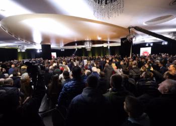 Kurti premton magjistralen e Dukagjinit dhe poliklinikën specialisitike stomatologjike në Pejë