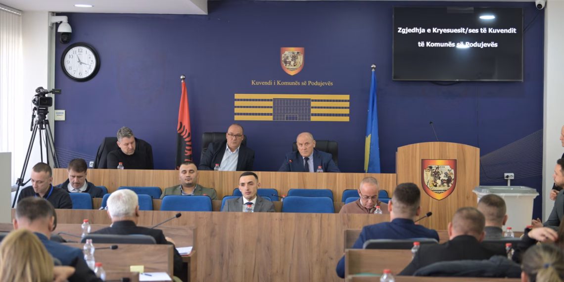 LVV dhe PDK arrijnë marrëveshje për qeverisje në Podujevë, Shabani zgjidhet kryesues