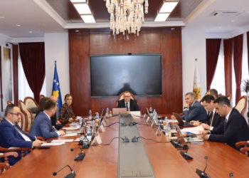 ​KPK mban takim pas vendimit të Supremes mbi shkarkimin e Besim Kelmendit