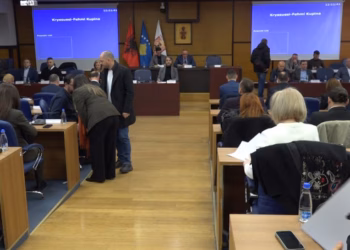 Miratohet në Kuvendin Komunal të Prishtinës lista e veçantë për pronat e paluajtshme për 2026