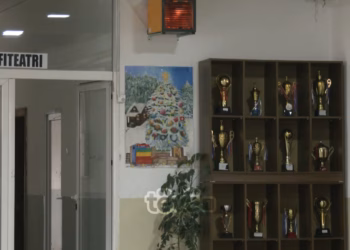 Mungesa e ngrohjes detyron shkollat në Fushë Kosovë të mbajnë mësimin me orar të shkurtuar