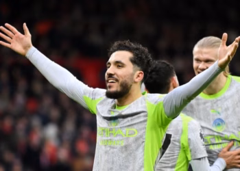 Cherki në formë, City fiton ndaj Nottinghamit dhe kthehet në krye të tabelës