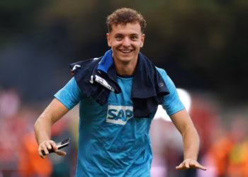 L’Equipe e vendos Fisnik Asllanin në ekipin e vitit të Gjermanisë