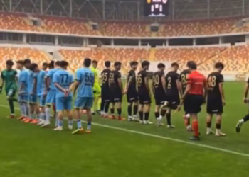 Ndodhë në Turqi, për shkak të skandalit me baste nuk nis loja për mungesë të lojtarëve